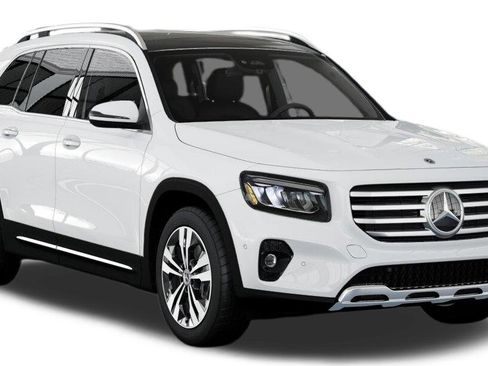 Used 2026 Mercedes-Benz GLB 250 4MATIC image 15