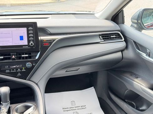 Certified 2023 Toyota Camry SE w/ Convenience Package image 40