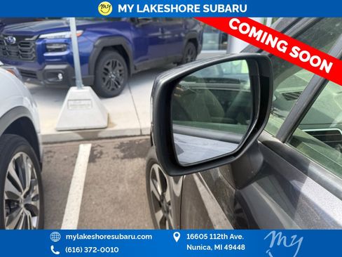 Used 2018 Subaru Forester 2.5i Premium w/ All-Weather Package AWD/4WD image 9