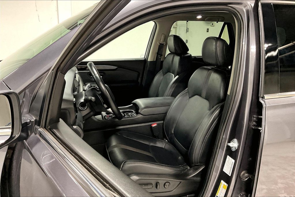 Used 2025 Honda Pilot Touring image 32