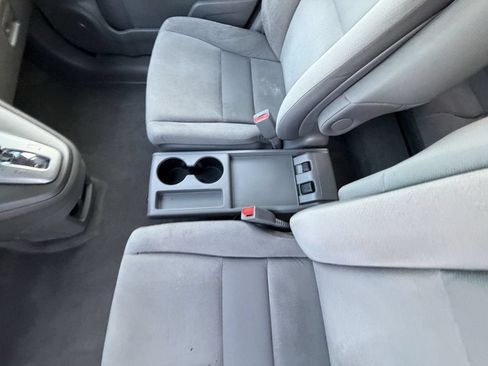 Used 2010 Honda CR-V EX image 17