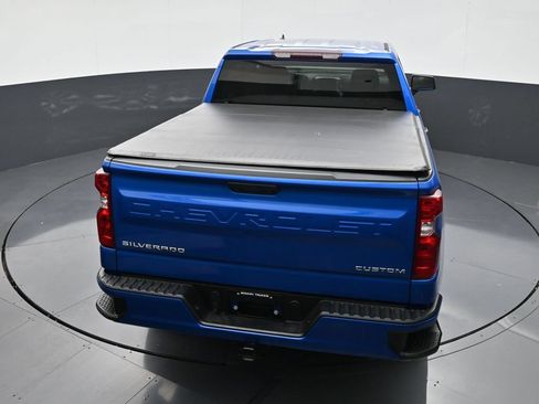 Used 2023 Chevrolet Silverado 1500 Custom RWD image 12