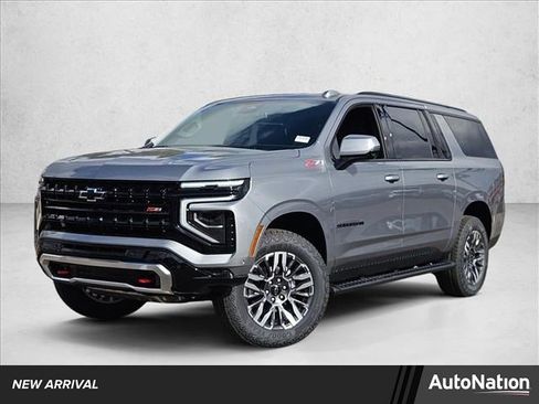 New 2026 Chevrolet Suburban Z71 image 1