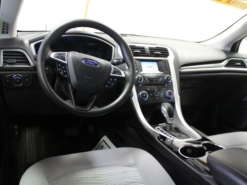 Used 2016 Ford Fusion S image 7