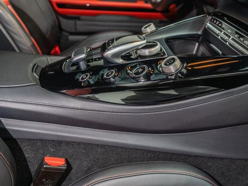 Used 2018 Mercedes-Benz AMG GT Base image 60