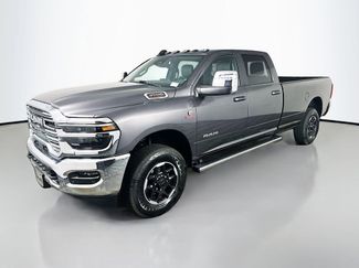New 2025 RAM 3500 Laramie AWD/4WD video 3