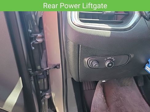 Used 2019 Chevrolet Equinox LT AWD/4WD image 27