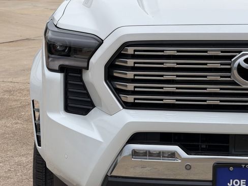 New 2026 Toyota Tacoma Limited AWD/4WD image 5