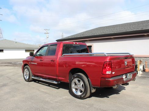 Used 2012 RAM 1500 Sport w/ Sport Premium Group image 9