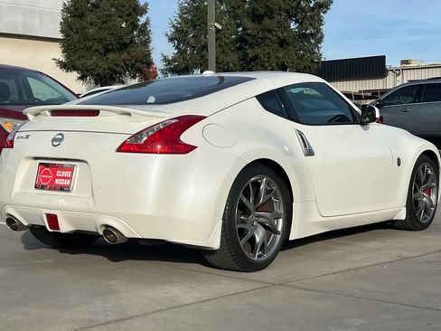 Used 2013 Nissan 370Z Touring w/ Sport Pkg image 3