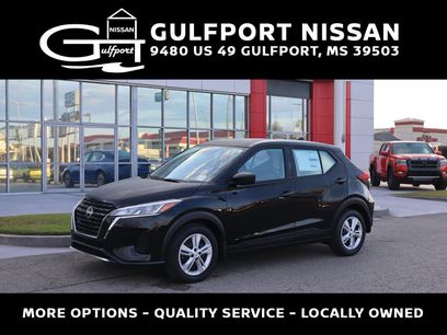 Used 2025 Nissan Kicks Play S