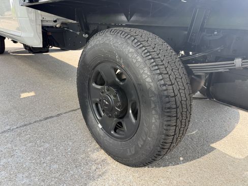New 2026 RAM 3500 Tradesman AWD/4WD image 11