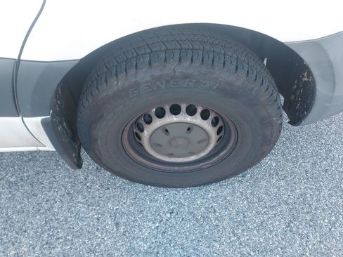 Used 2021 Mercedes-Benz Sprinter 1500 image 12