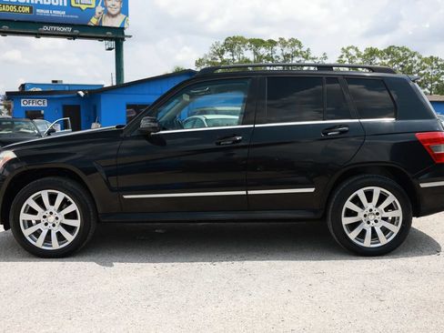 Used 2011 Mercedes-Benz GLK 350 2WD image 3