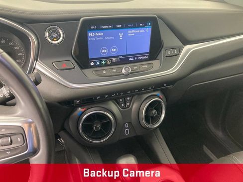 Used 2019 Chevrolet Blazer LT AWD/4WD image 2