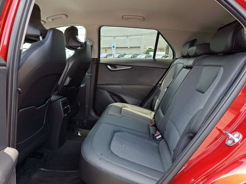 Certified 2023 Kia Niro EX FWD image 10