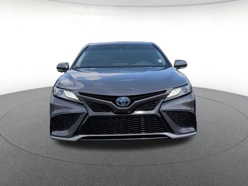 Used 2022 Toyota Camry XSE w/ Cold Weather Package FWD image 9