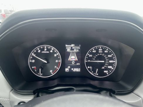 Used 2025 Subaru Outback Premium image 20
