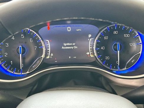 New 2026 Chrysler Pacifica Select image 13