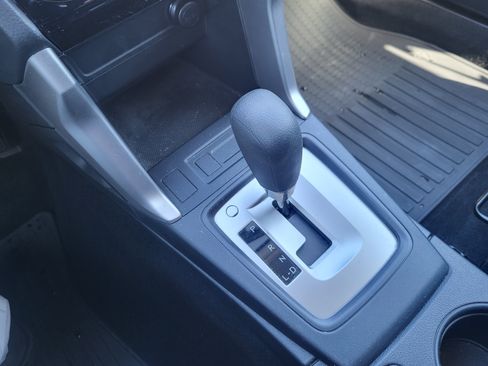 Used 2016 Subaru Forester 2.5i Premium image 19
