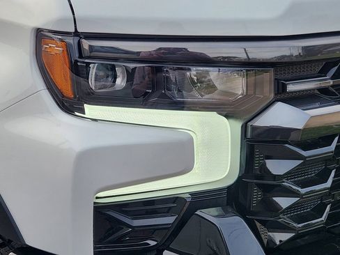 New 2026 Chevrolet Silverado 1500 ZR2 w/ LPO, Dark Essentials Package AWD/4WD image 27