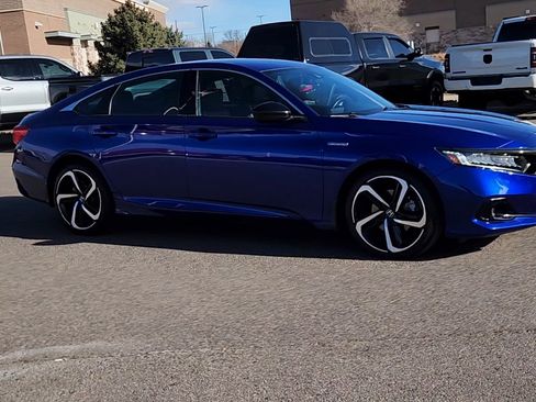 Used 2022 Honda Accord Sport image 5