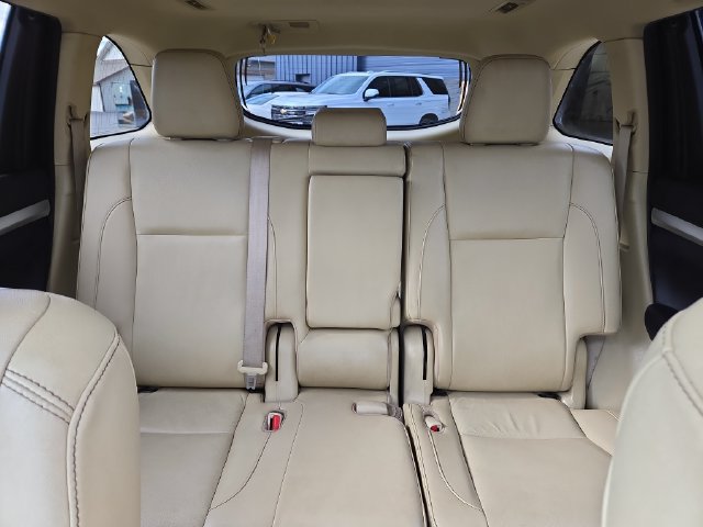 Used 2019 Toyota Highlander XLE AWD/4WD image 31
