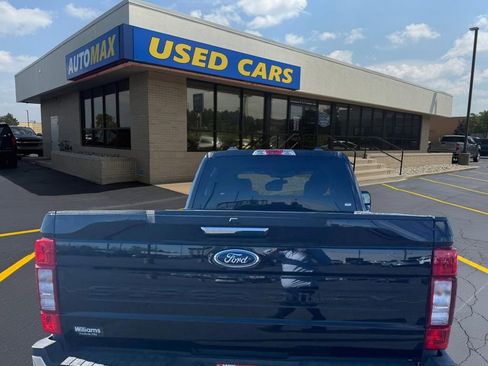 Used 2022 Ford F350 XLT w/ XLT Premium Package AWD/4WD image 4