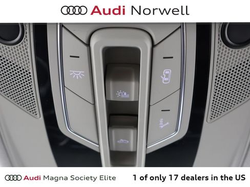 Used 2022 Audi Q7 3.0T Premium Plus w/ Premium Plus Package AWD/4WD image 8