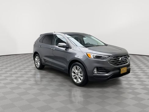 Certified 2024 Ford Edge Titanium image 35