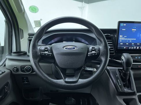 Used 2023 Ford Transit 350 XLT image 20