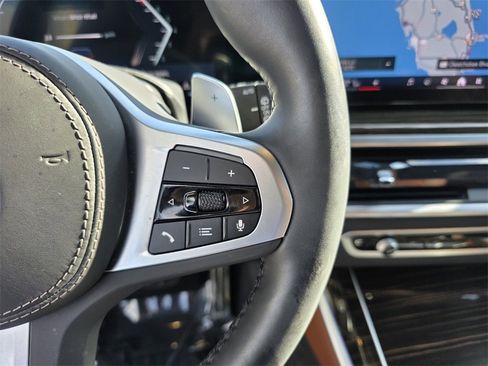 Used 2024 BMW X5 xDrive40i w/ M Sport Package image 18