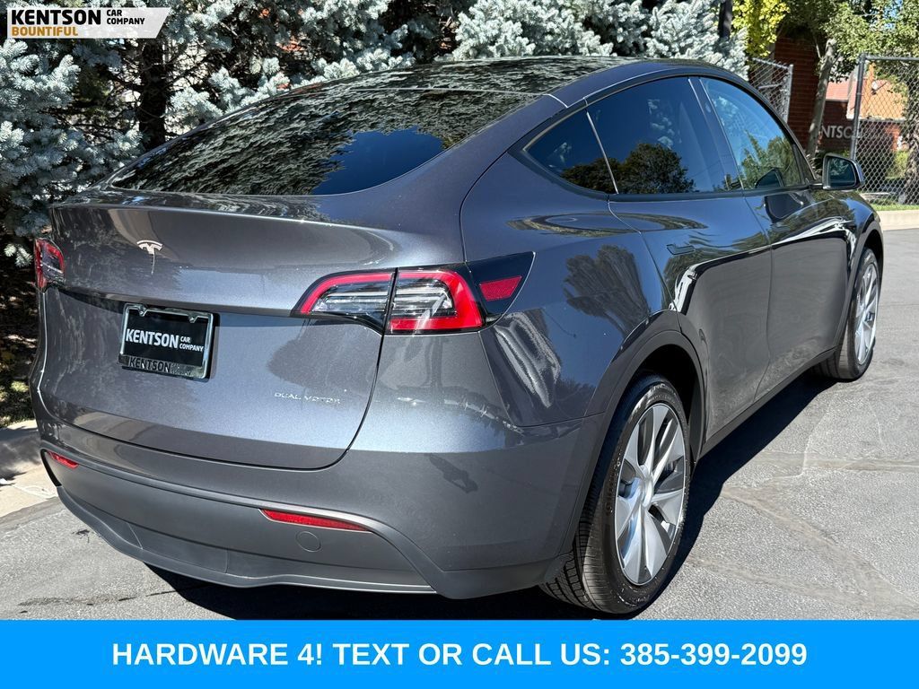 Used 2023 Tesla Model Y Long Range AWD/4WD image 8