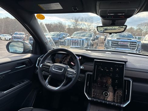 New 2026 GMC Acadia Denali w/ Super Cruise Package image 14