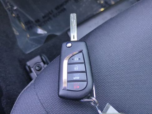 Certified 2025 Toyota Corolla LE FWD image 25