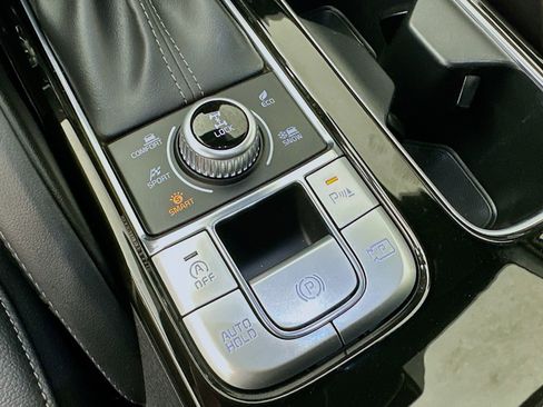 Used 2024 Kia Telluride SX X-Pro AWD/4WD image 26