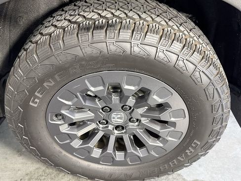 Used 2026 Honda Passport TrailSport image 35