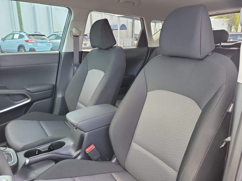 Used 2025 Kia Soul LX w/ LX Technology Package FWD image 18