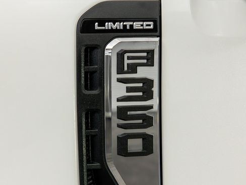 Used 2024 Ford F350 Limited w/ FX4 Off-Road Package AWD/4WD image 13
