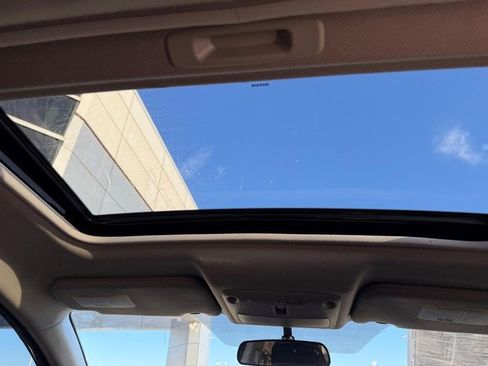 Used 2019 Nissan Sentra SV w/ Special Edition Package image 15