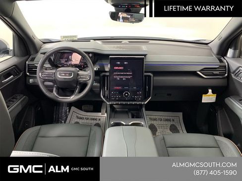 New 2026 GMC Acadia AT4 w/ Luxury Package AWD/4WD image 25