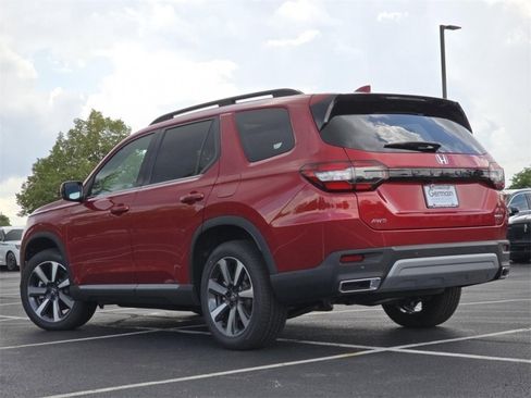 New 2025 Honda Pilot Touring image 20