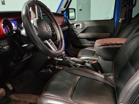Used 2022 Jeep Wrangler Unlimited Rubicon w/ Xtreme Recon 35" Tire Package AWD/4WD image 6