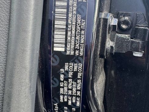 Used 2016 Jeep Renegade Trailhawk w/ Premium Trailhawk Package image 11