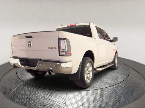 Used 2016 RAM 1500 Big Horn AWD/4WD image 2