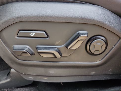 Used 2024 Hyundai Santa Fe Calligraphy AWD/4WD image 14