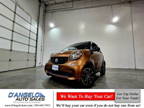 Used 2016 smart fortwo passion image 12