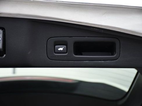 Used 2017 Honda CR-V EX-L image 37
