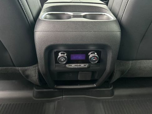 New 2026 Buick Enclave Preferred image 36