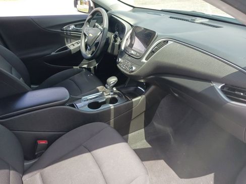 Used 2024 Chevrolet Malibu LT FWD image 15